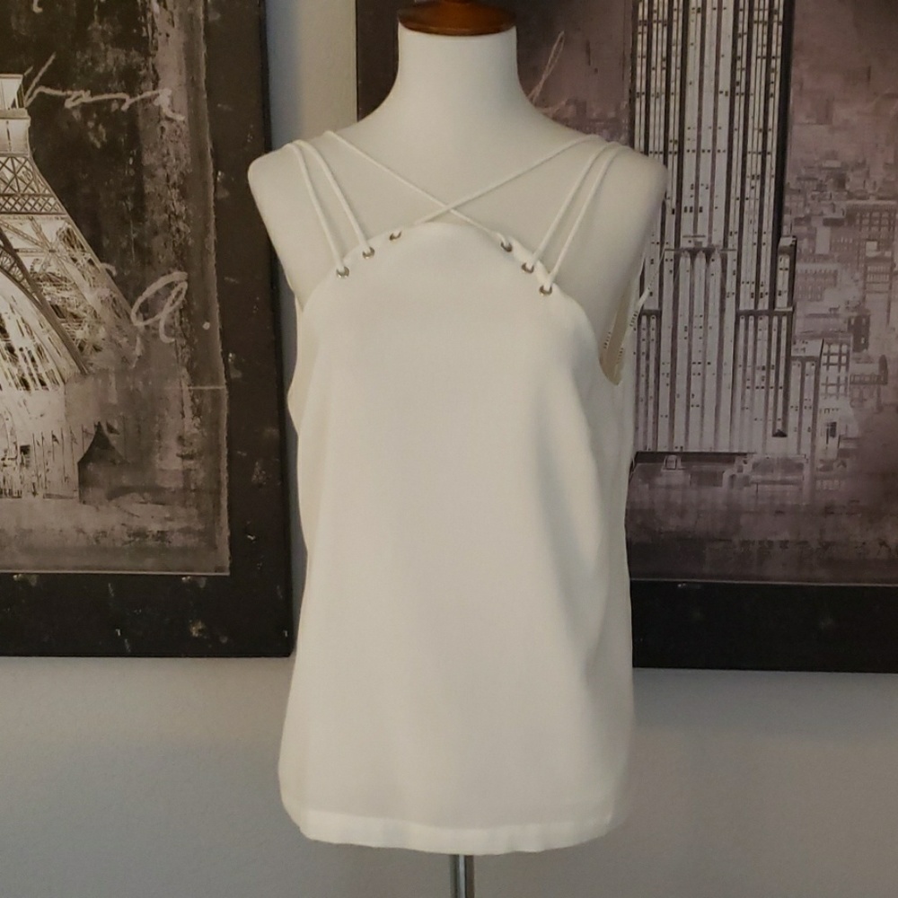 White camisole/tank w/ multi straps